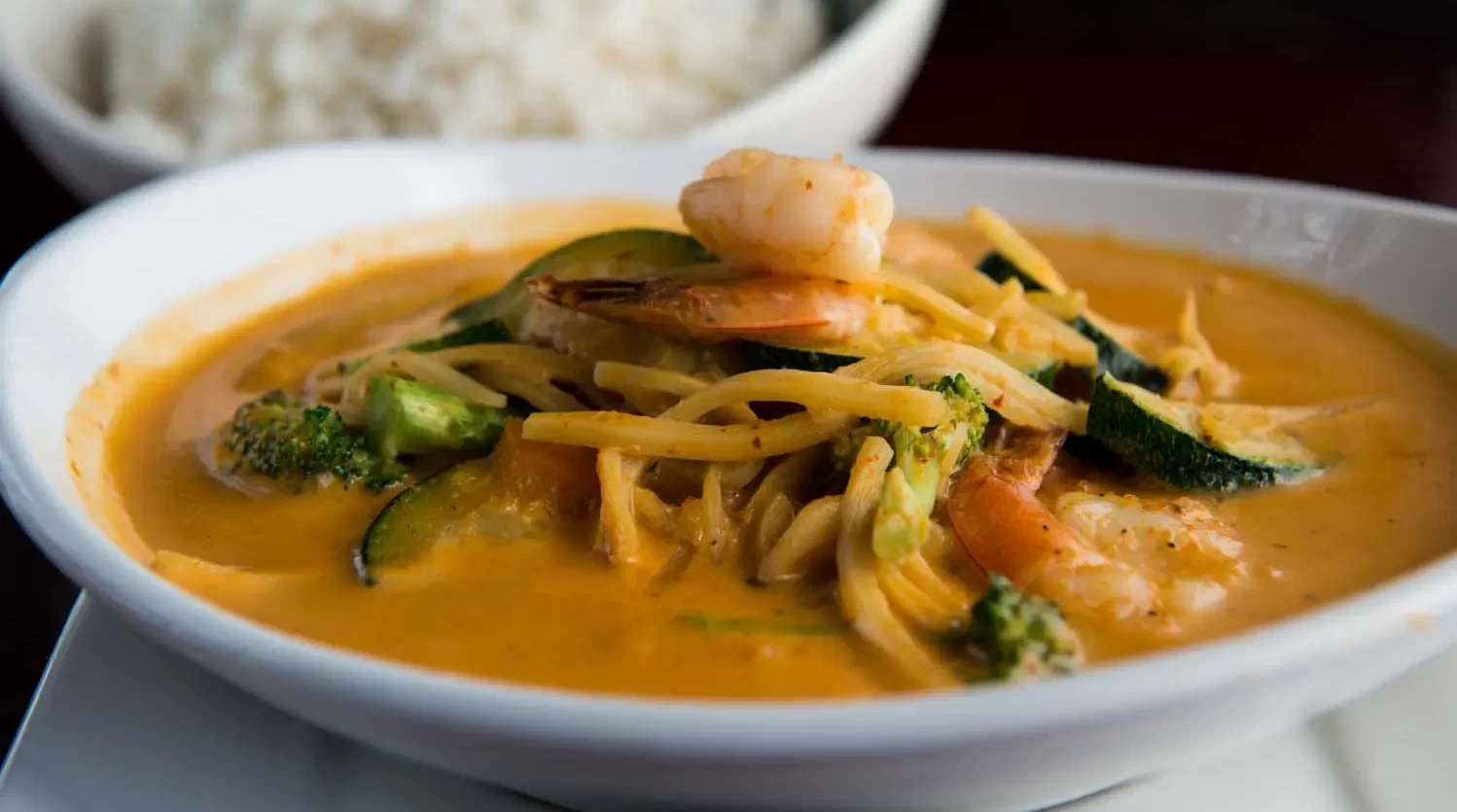 You are currently viewing Discover Classic Thai Dishes at White Orchids Thai Cuisine